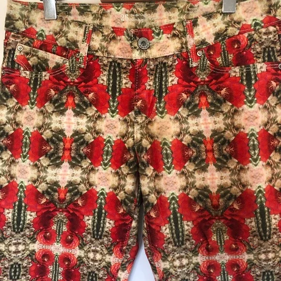 LEVI’S PRINTED DENIM - Picture 3 of 8